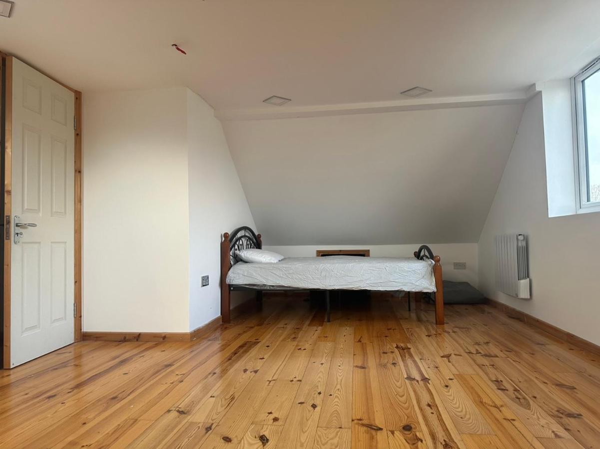לונדון Tran Homestay מראה חיצוני תמונה